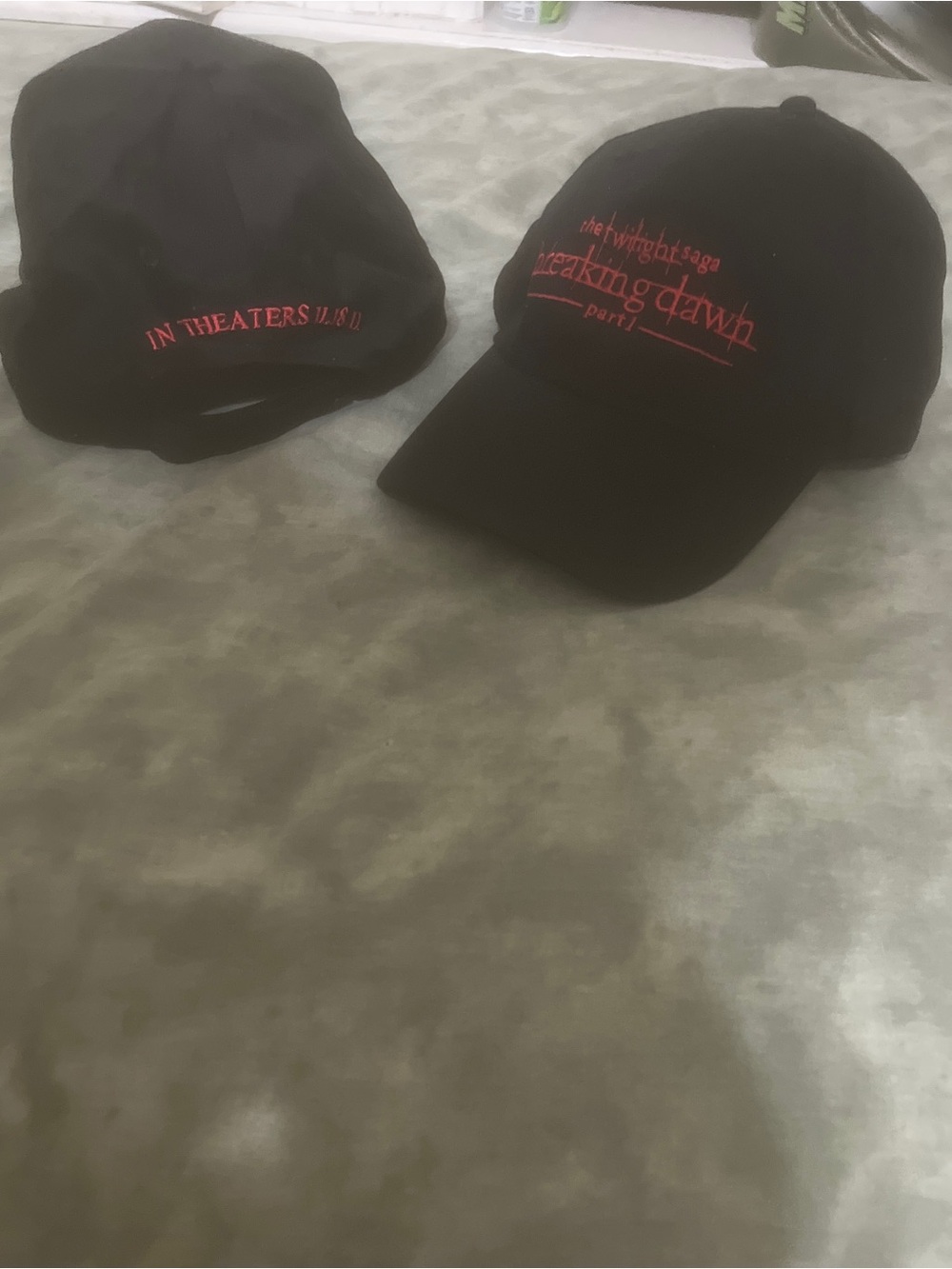 Twilight Saga Breaking Dawn RETRO Cap/Hat Orig Movie Official NEW 2011 Robert P - Picture 4 of 13